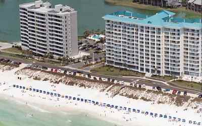 Destin hotels in downtown and at all of the area beaches, including the beaches of south walton.  We have world class accommodations here, with something sure to please everyone, and something sure to fit your budget as well